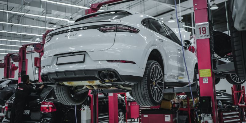 porsche service center in United Arab Emirates